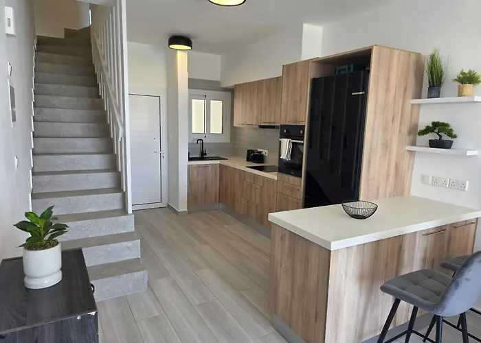 Ayios Elias Maisonette * Protaras